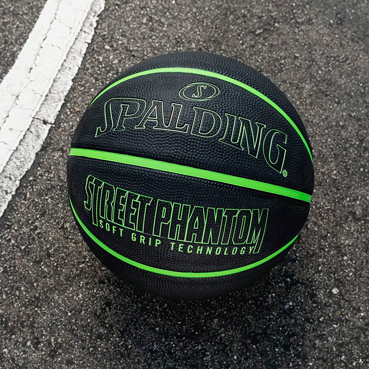 SPALDING STREET PHANTOM  
SOFT GRIP TECHNOLOGY