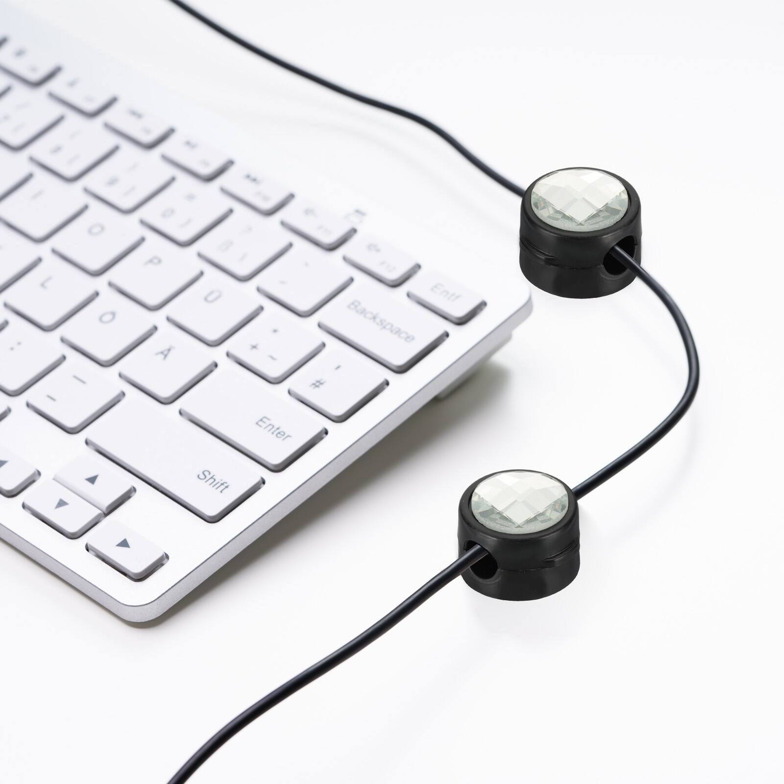 , / I . 0 O / 7 a P I L 0 Entf  O Backspace - : A + -  - # - Enter A Shift Y D