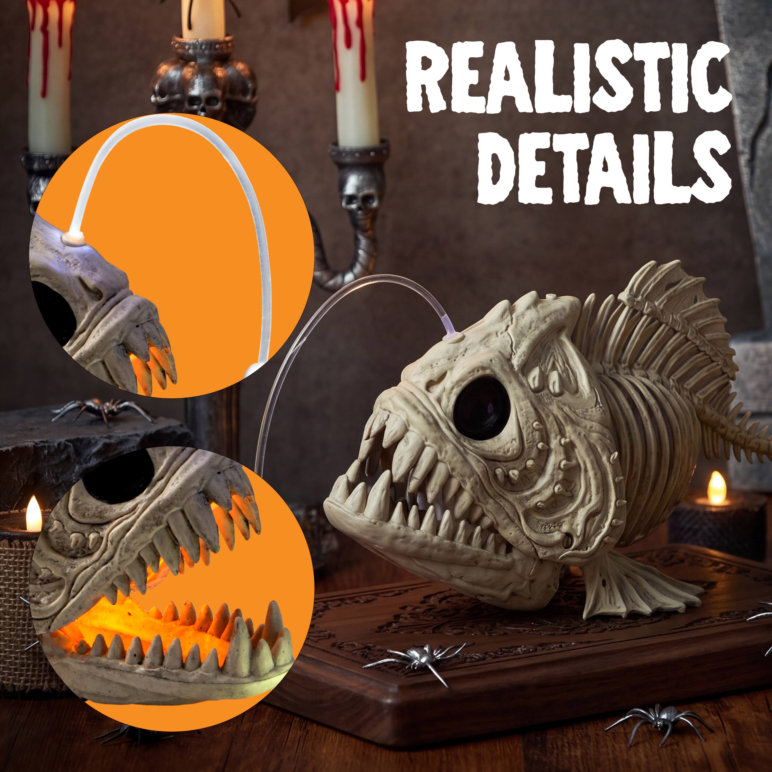 REALISTIC DETAILS