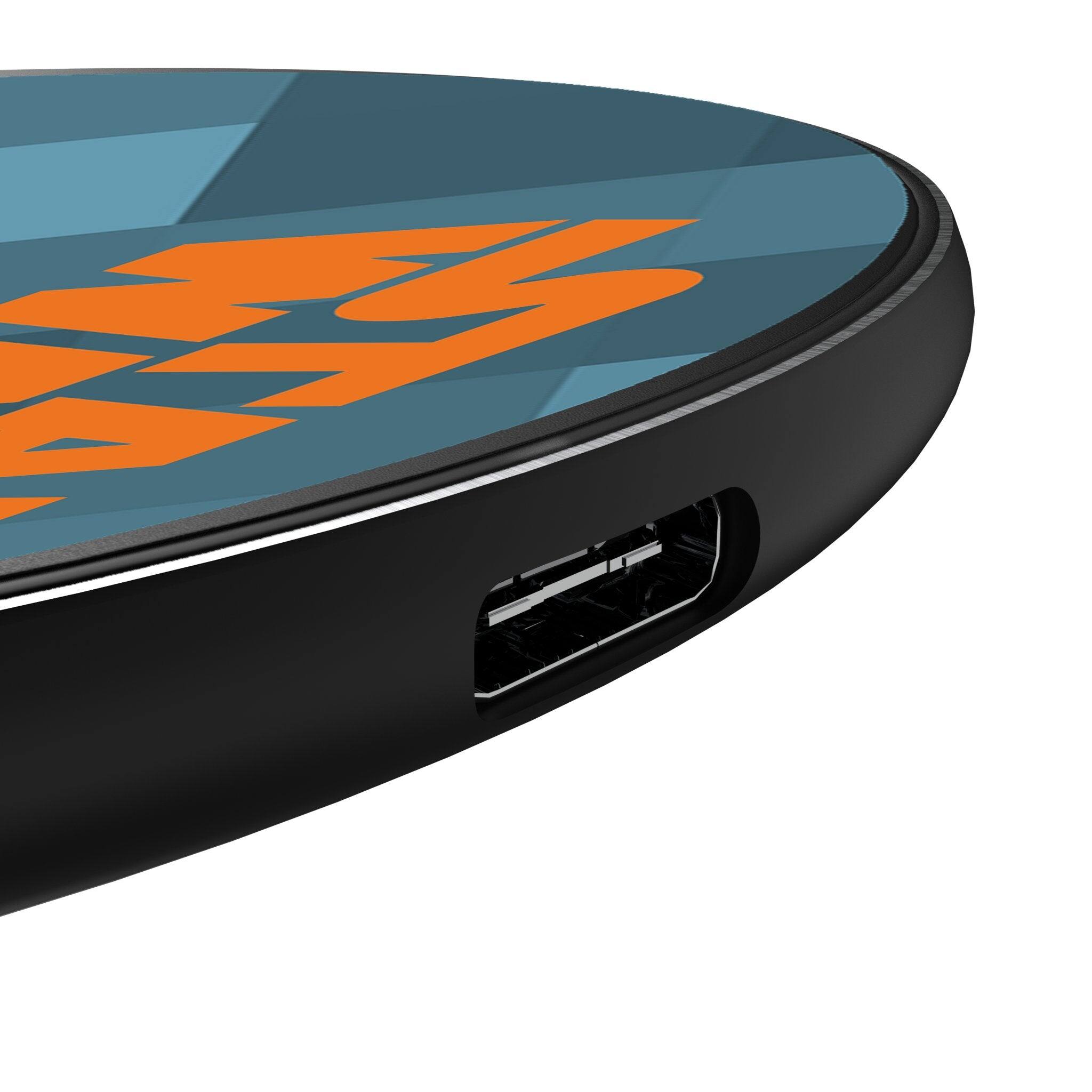 Left. Keyscaper - Star Wars: The Force Awakens Color Block 15-Watt Wireless Charger - BB-8.