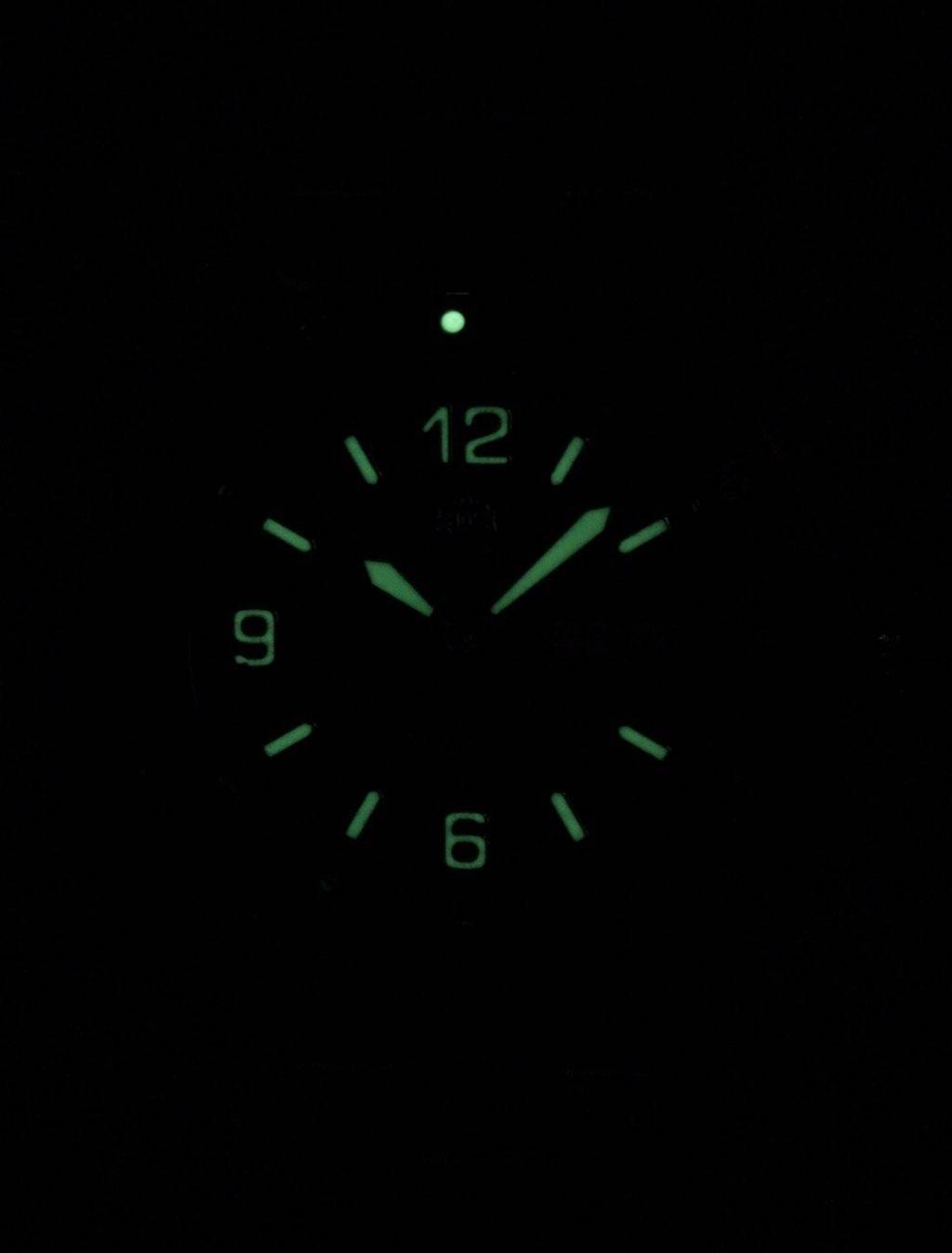 Angle. Orient - Mako II Automatic 200M FAA02009D9 TAA02009D9 Men's Watch - Blue.