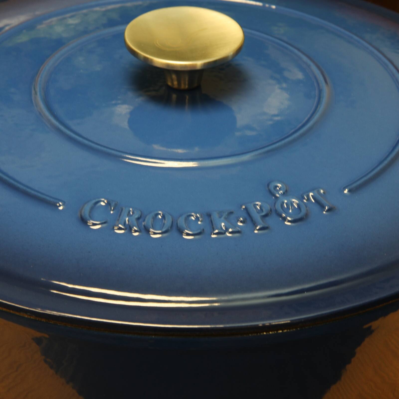 Alt View 4. Crock-Pot - Crock Pot Artisan Enameled 5 Quart Cast Iron Round Braiser Pan with Self Basting Lid in Sapphire Blue - Sapphire Blue.