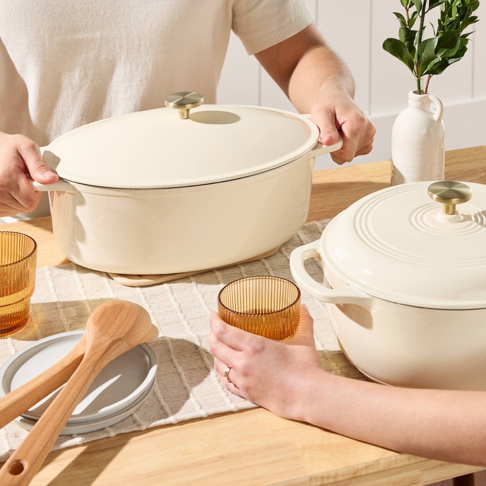 Alt View 4. Best Choice Products - Best Choice Products Oval 7.5 Quart Cast-Iron Dutch Oven, Heavy-Duty w/ Enamel, Side Handles - Vanilla Buttercream - Vanilla Buttercream.