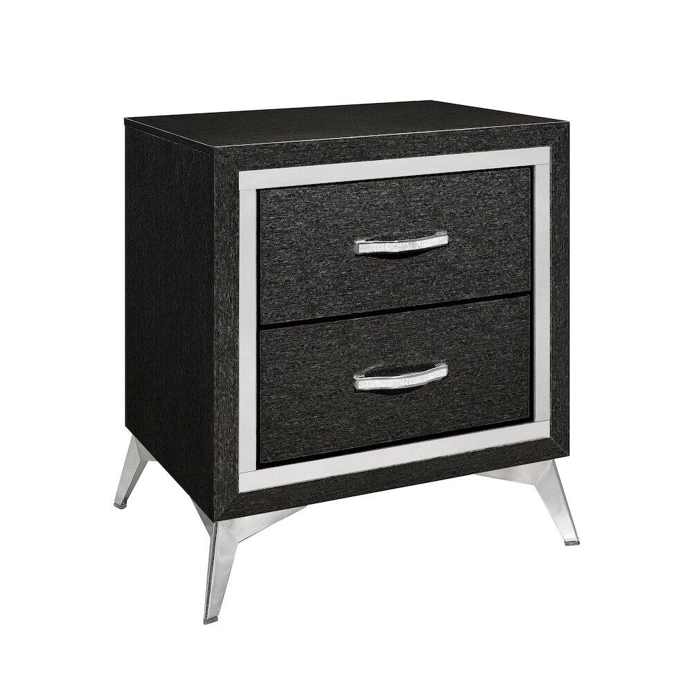 Back. New Classic Furniture - Huxley Wood Nightstand in Black (Set of 2) - Black.
