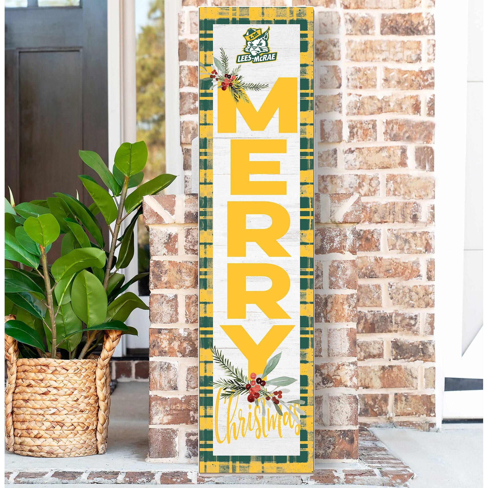 LM LEES-MCRAE  
MERRY  
Christmas