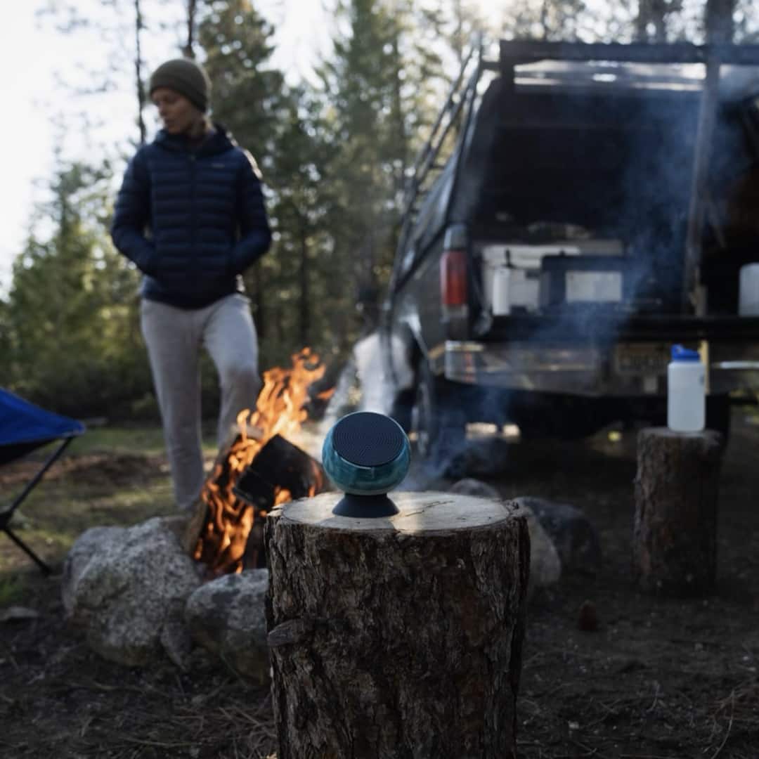 Alt View 16. Speaqua - Barnacle Vibe 2.0 Portable Waterproof Bluetooth Speaker with Built in Storage (2,000 songs) - Sea Glass.