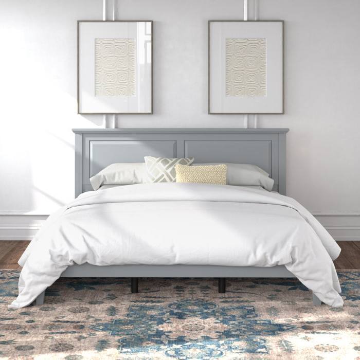 Left. Hivvago - Hivvago King Traditional Solid Oak Wooden Platform Bed Frame with Headboard - Grey.