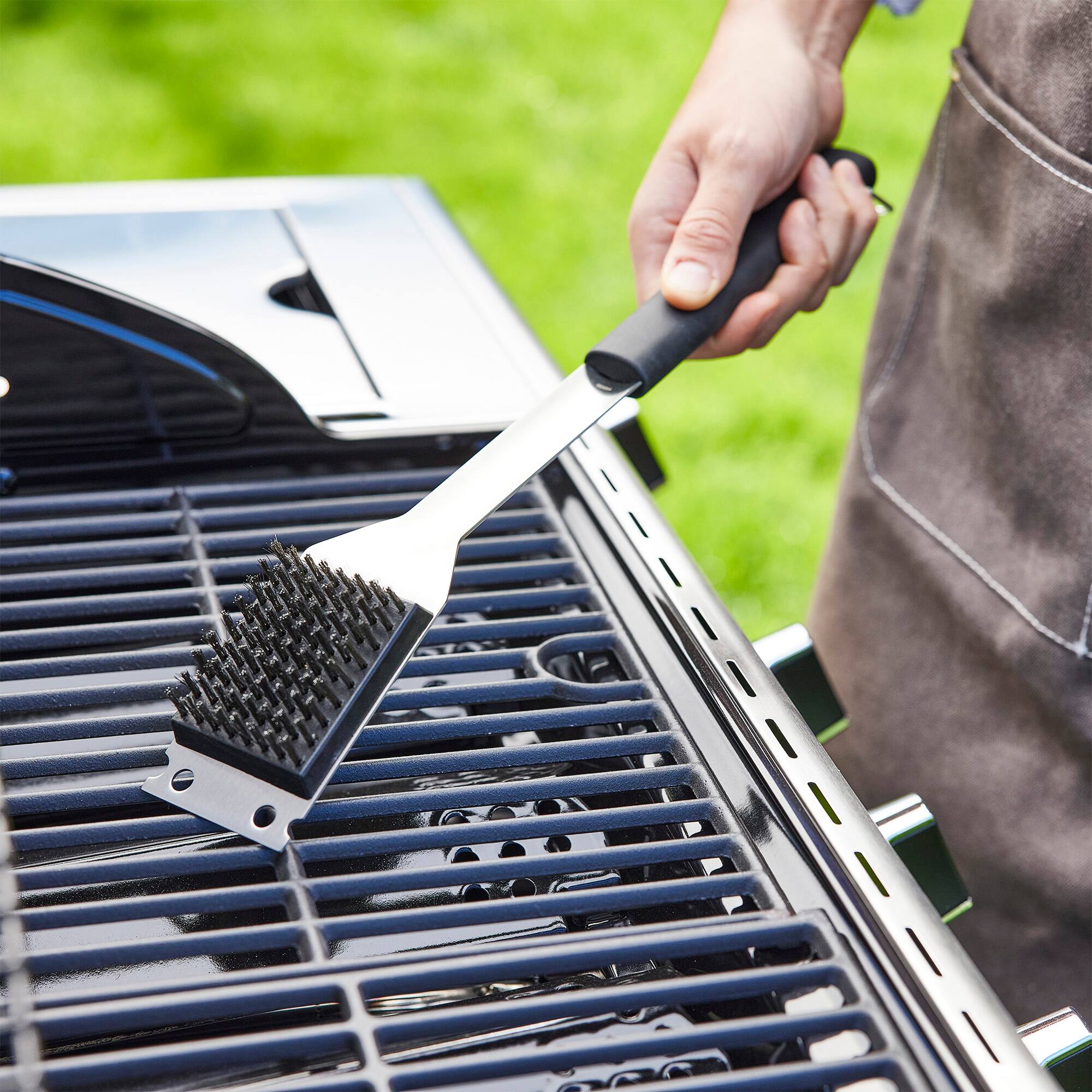 Alt View 2. Henckels - Henckels BBQ Stainless Steel Grill Brush - Stainless Steel.