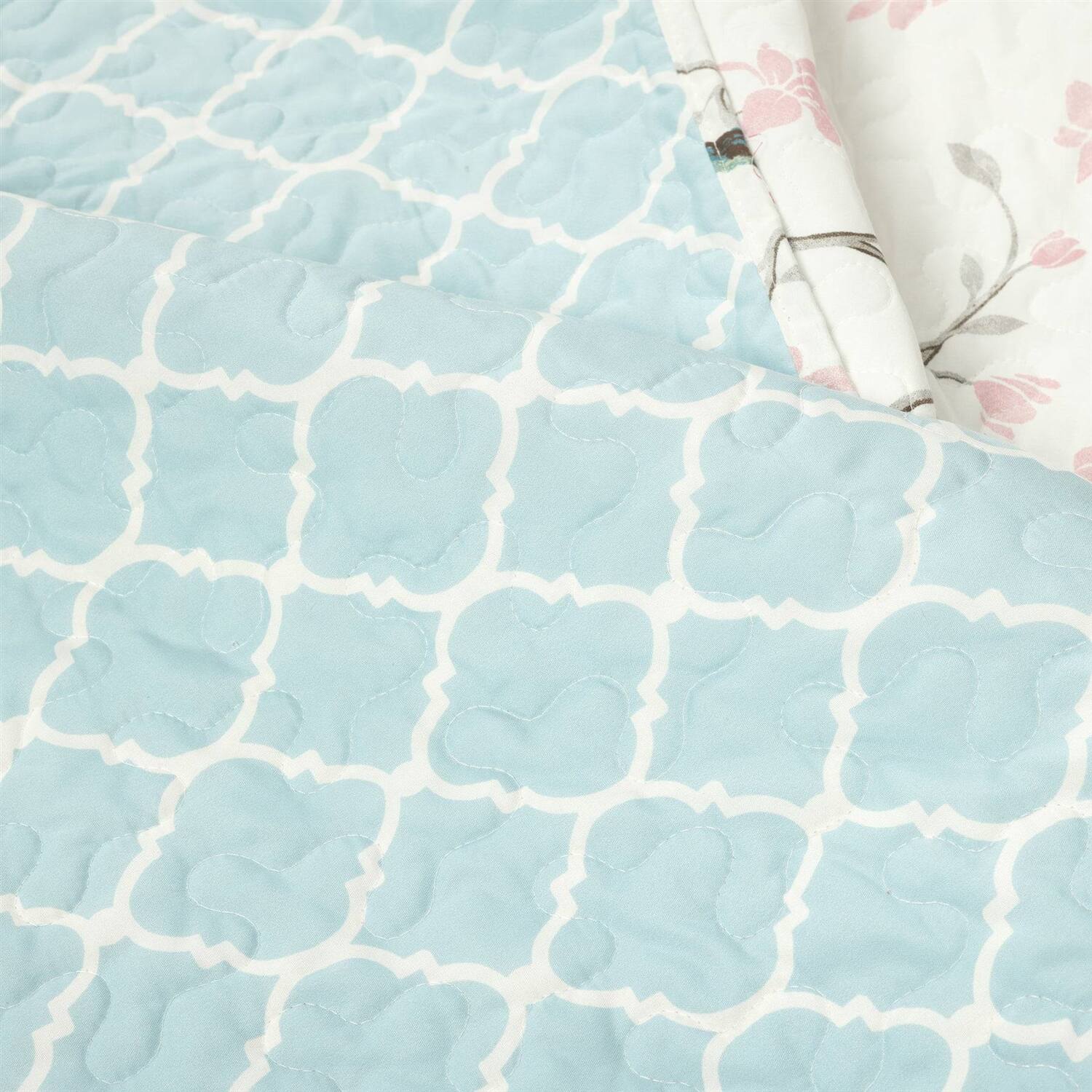 Back. Hivvago - King Size Reversible Polyester Lightweight Floral Birds 3 Piece Quilt Set - White, Light Blue.