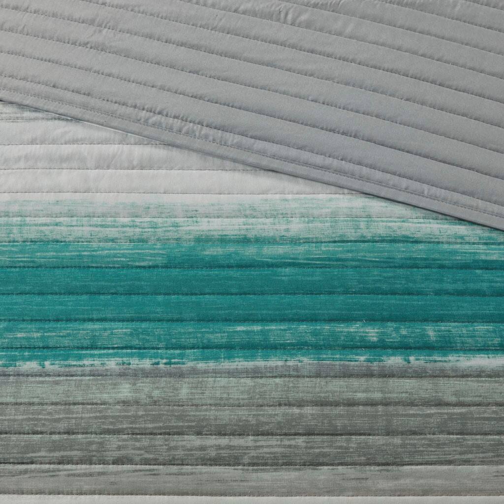 Alt View 5. Gracie Mills - Gracie Mills Ianne Modern 8-Piece Watercolor Stripe Quilt Set with Cotton Bed Sheets - Aqua.