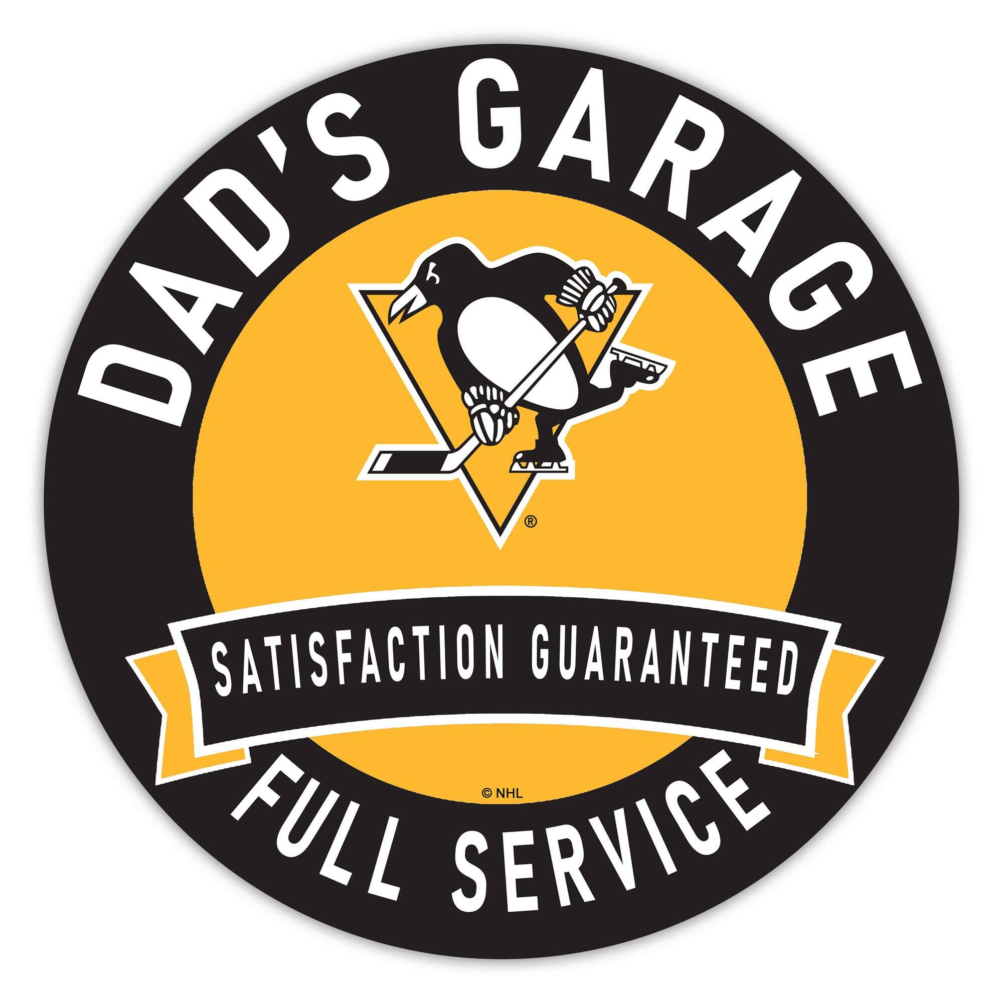 DAD'S GARAGE  
SATISFACTION GUARANTEED  
FULL SERVICE  
© NHL