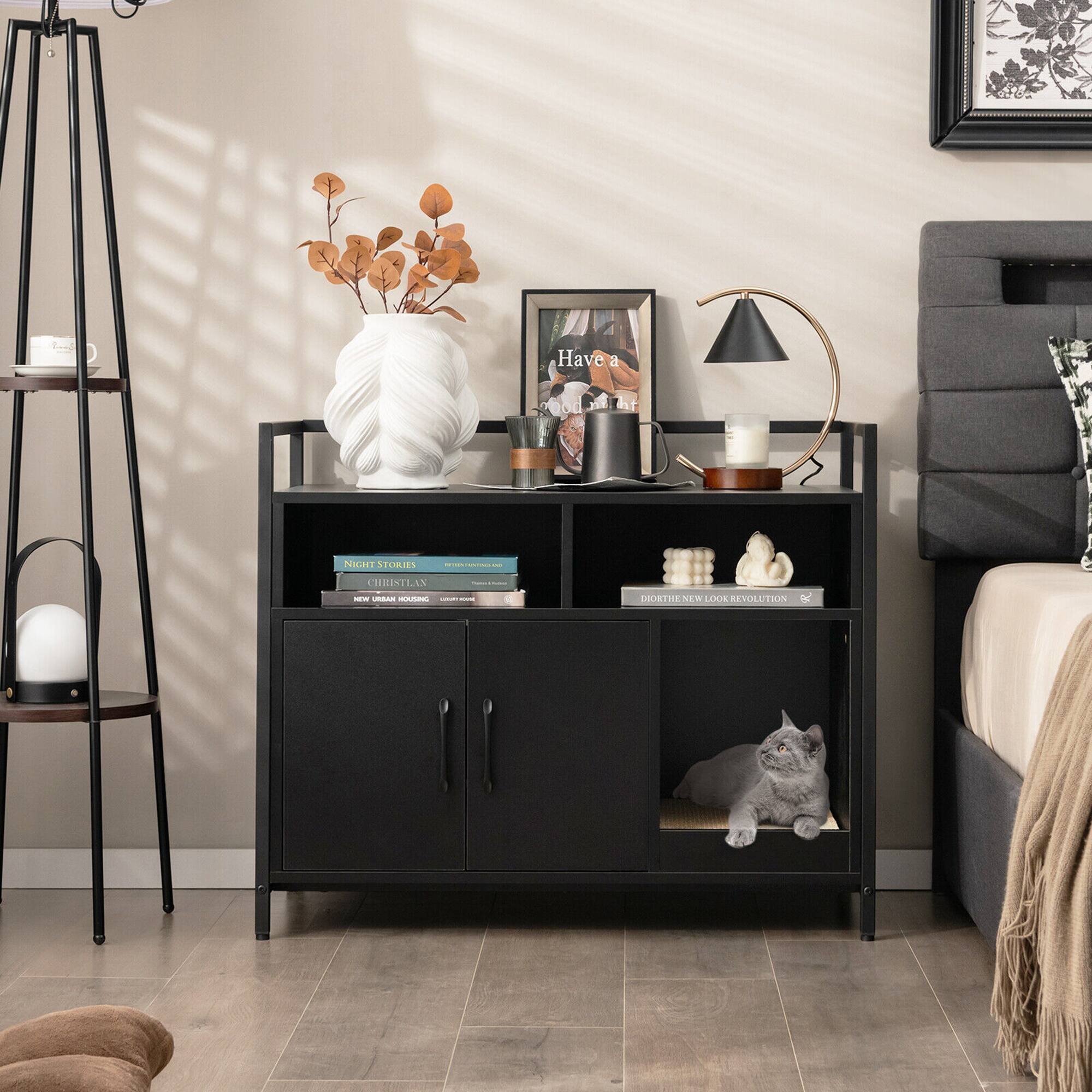 Have a Night Silm | - - Christlan | I - | I Orimeneu Em Hrabeuautrin Us D

Corrected text:
Have a Night Silm | - - Christlan | I - | I Orimeneu Em Hrabeuautrin Us D