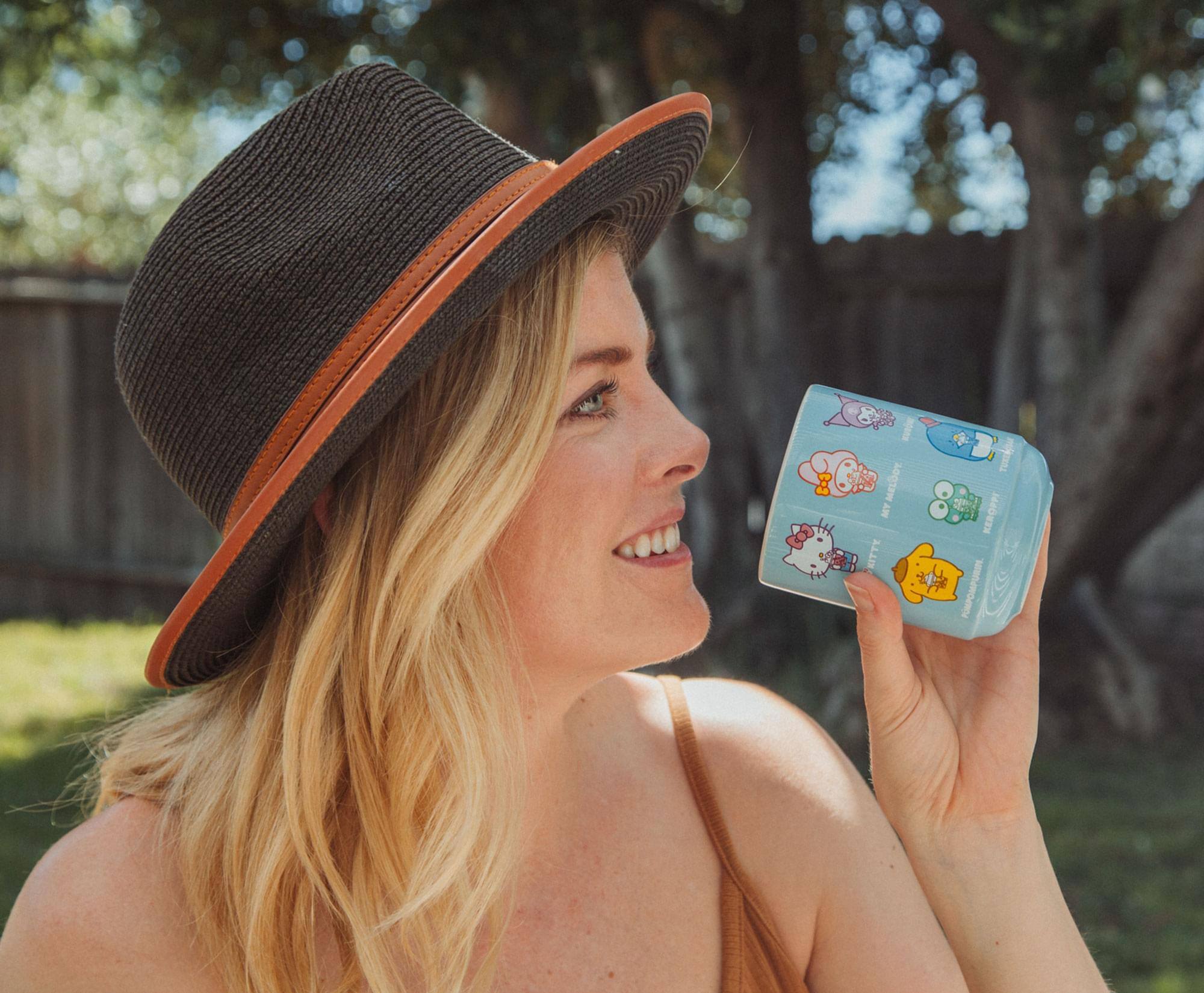 The text on the image reads:

"HELLO KITTY"