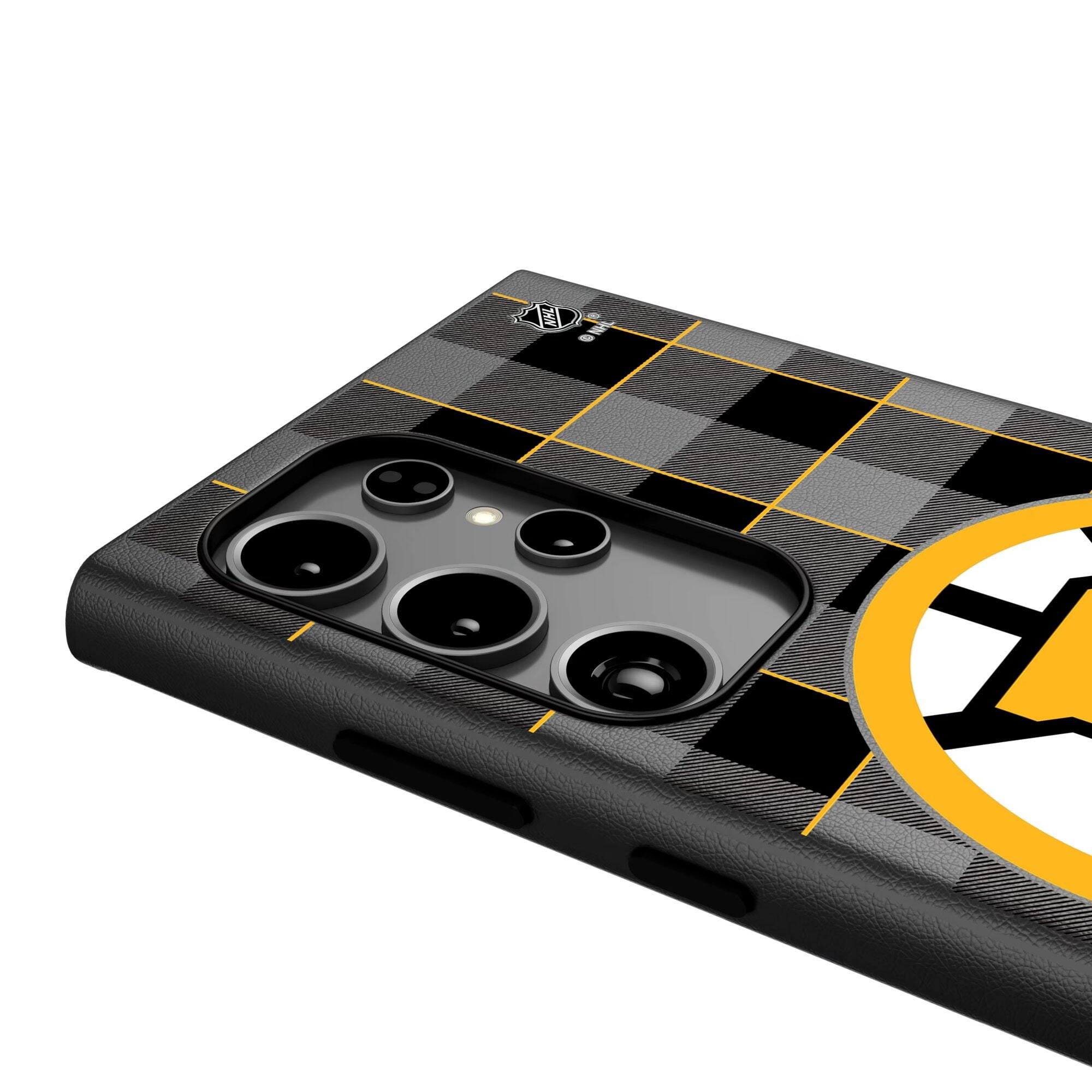 Alt View 3. Keyscaper - Plaid Galaxy Magnetic Bump Case - S24 - Black.