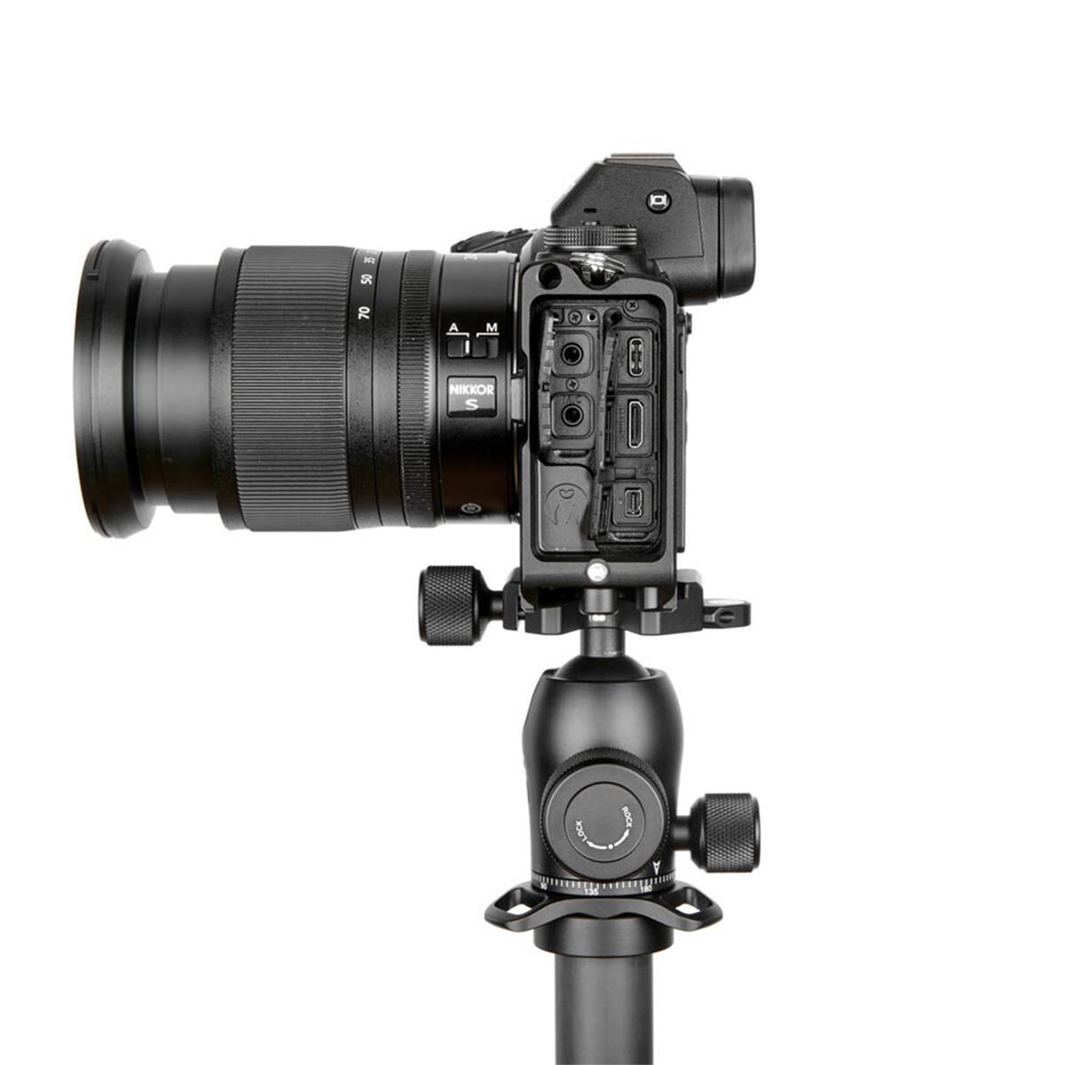Alt View 2. 3M - 3 Legged Thing ZELDA QD-Compatible Dedicated L-Bracket for Nikon Z6/7, Darkness.