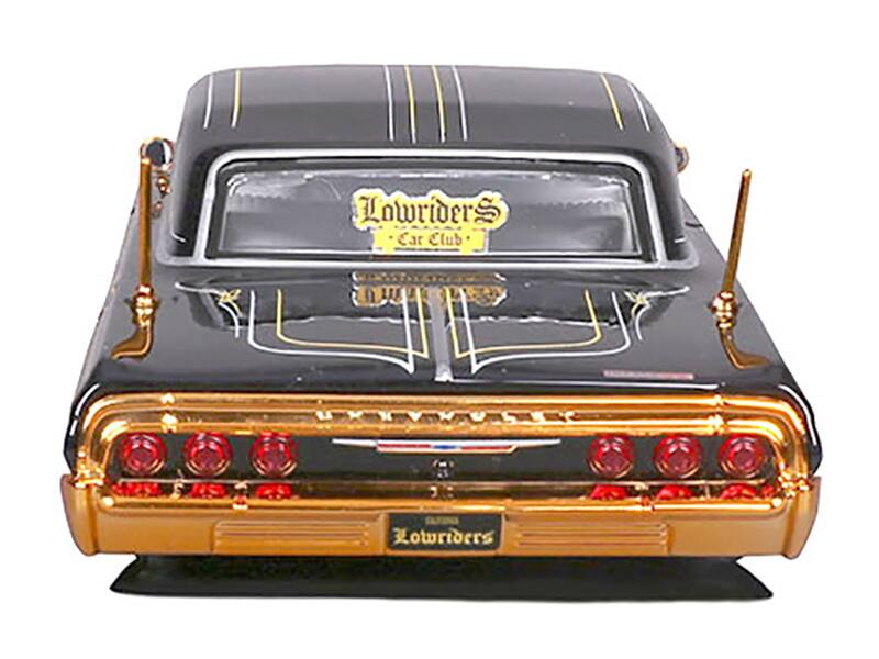 Lowriders Car Club  
UYIVYVAE  
Lowriders