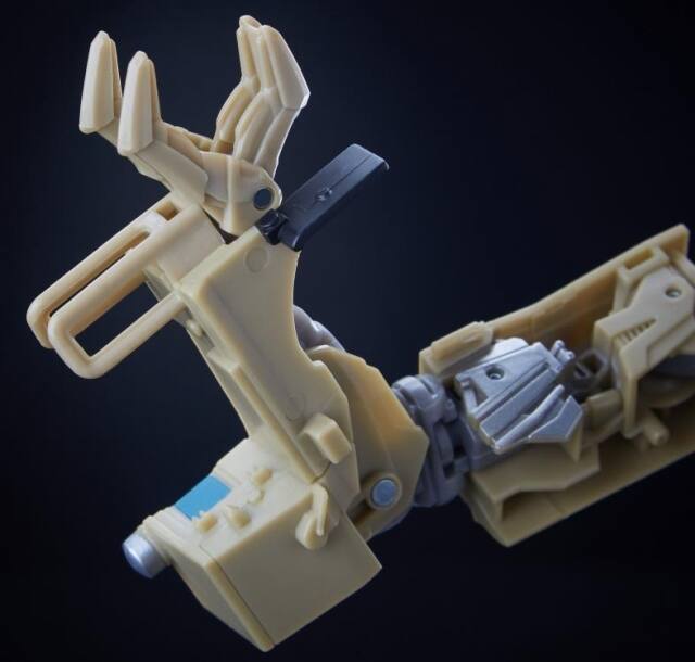 Alt View 7. Transformers - SS-24 Bonecrusher Japanese Version Voyager Class | Transformers Studio Series | Transformers: The Movie.