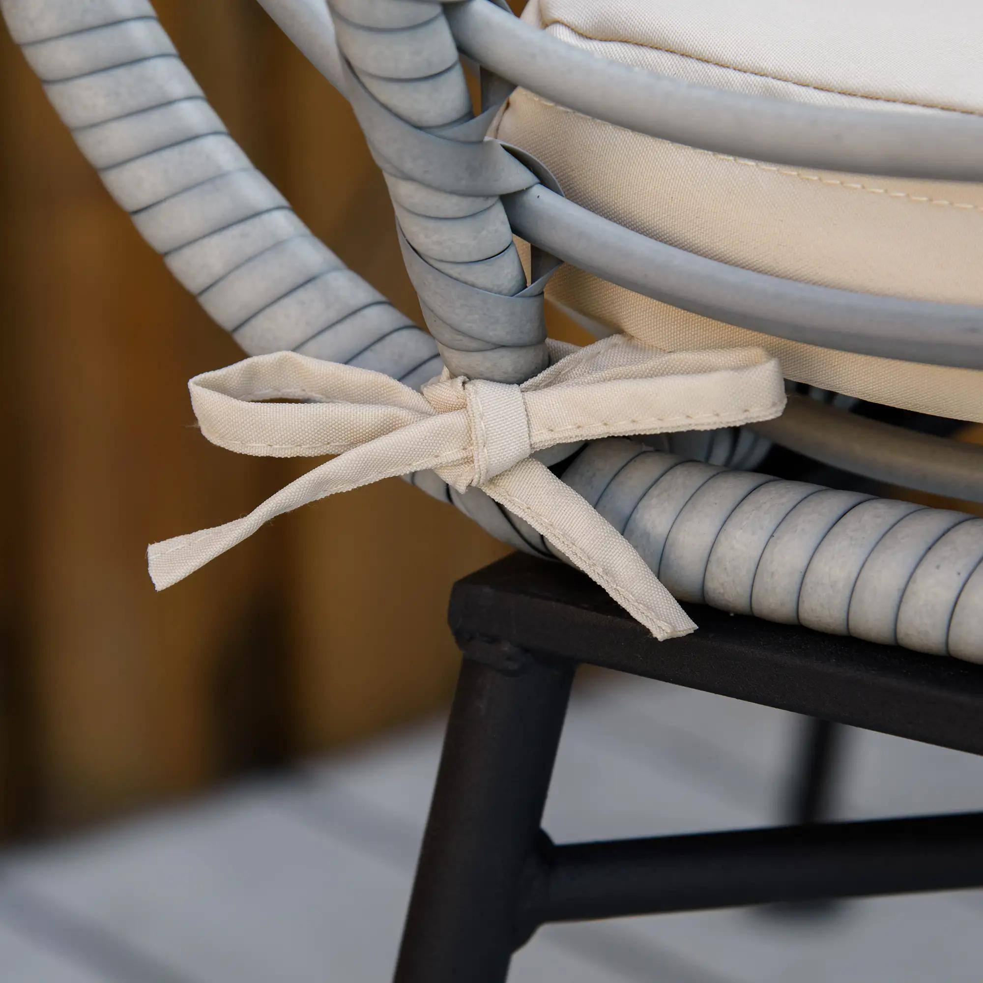 Alt View 1. Resenkos - Resenkos 3 Pieces Patio Set, Outdoor Bistro Furniture, PE Rattan, Cream White - Cream White.