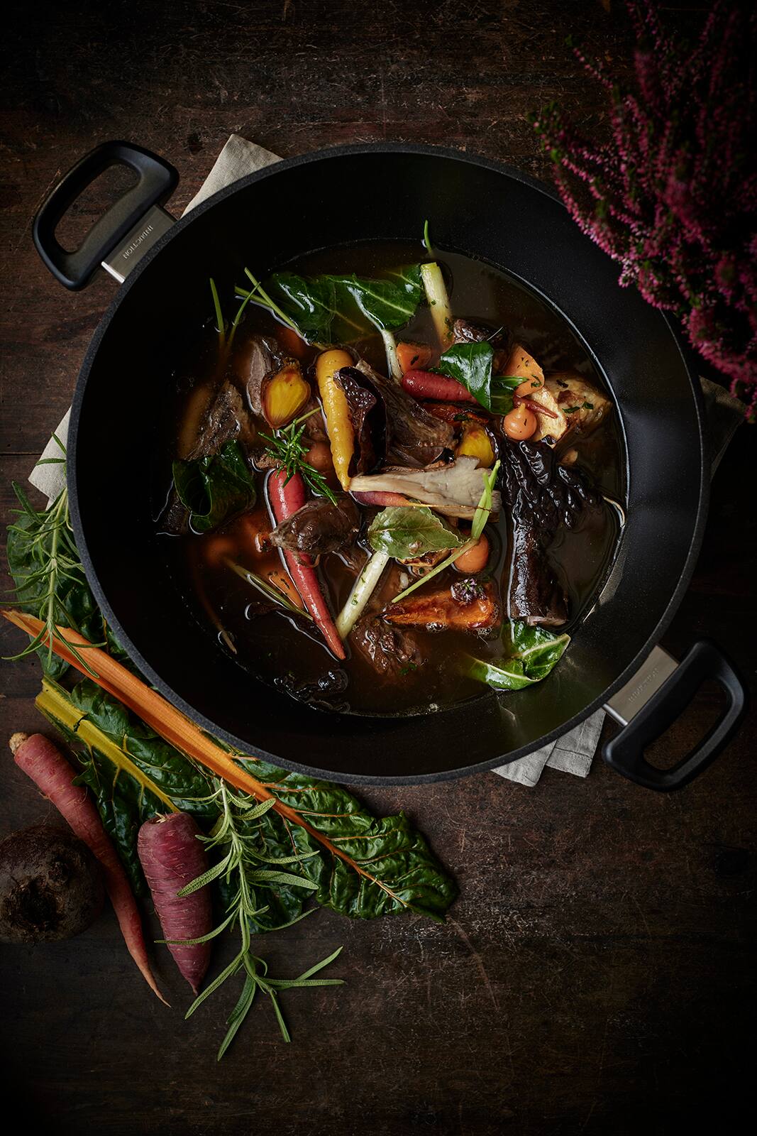 Alt View 3. Scanpan - Classic 8.25 Quart Casserole & Stew Pot with Lid - Black.