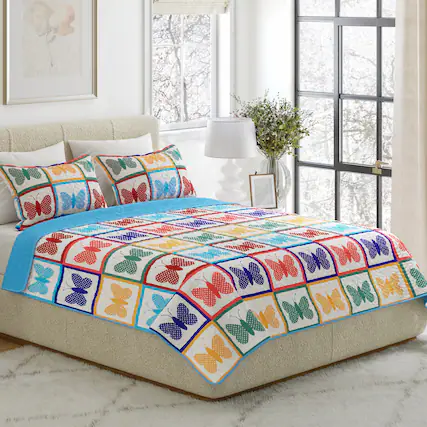 Front. Lavish Home - 3pc Butterfly Queen Quilt - Multi.