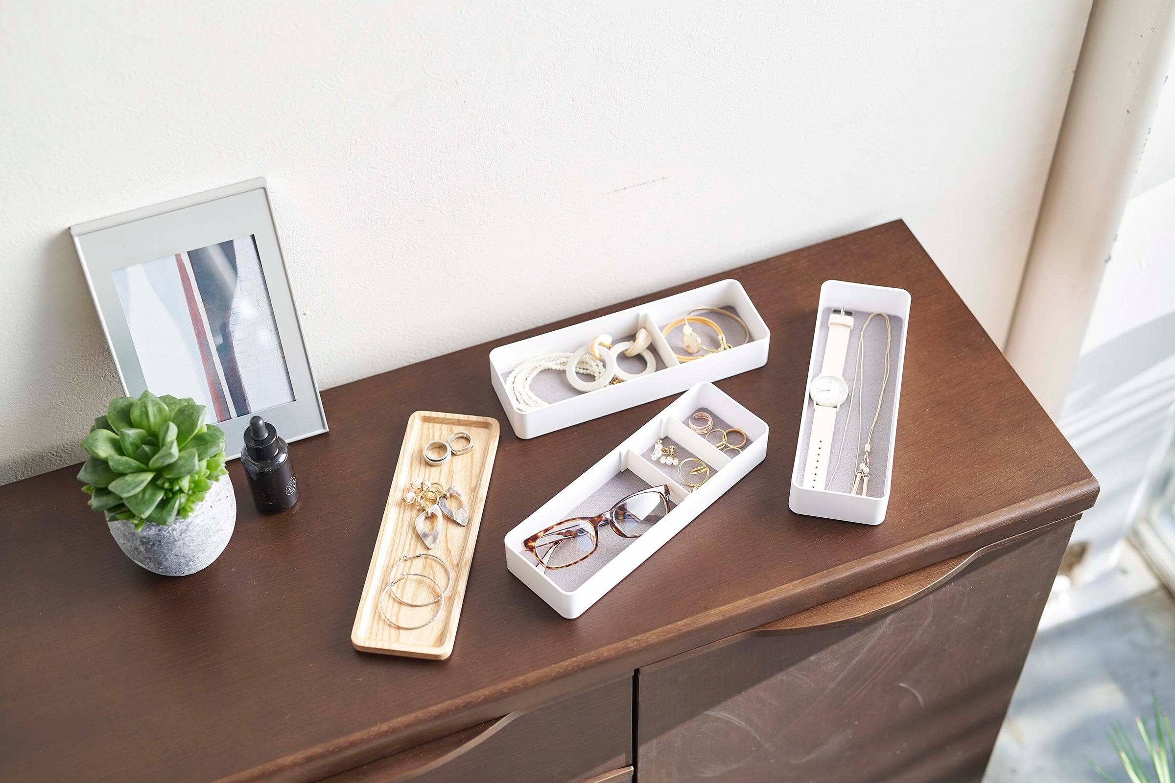 Angle. Yamazaki Home - Stacking Accessories Case - White.