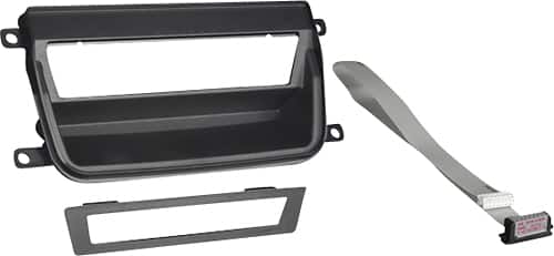 Angle. Metra - Dash Kit for Select 2006-2013 BMW 3 DDIN - Black.