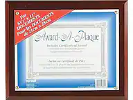 For 8½" x 11" Documents
Pour les Documents de 21cm x 28cm
Award-A-Plaque
Includes Certificate of Award
Compatible with most popular printers
Hangs Horizontally or Vertically
Inclut un Certificat de Prix
Compatible avec la plupart des imprimantes courantes
Se suspend Horizontalement ou Verticalement
nu-doll