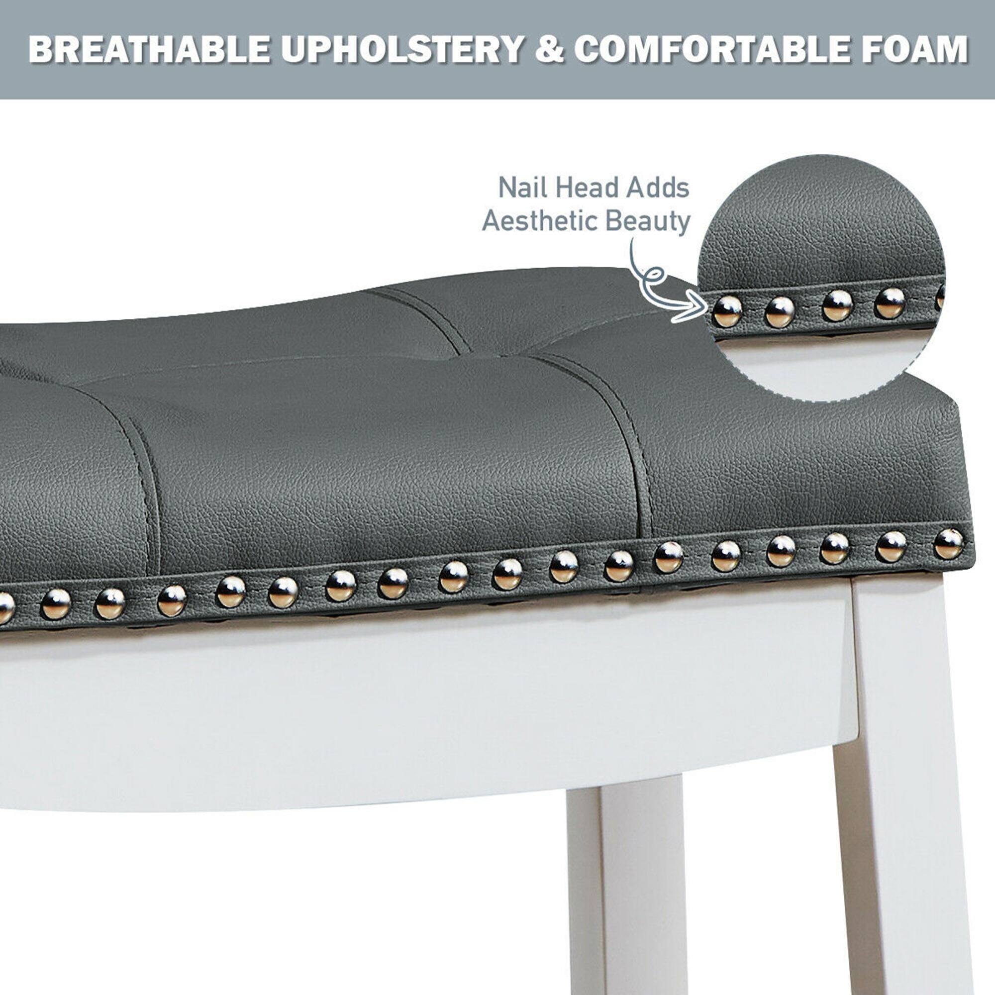 BREATHABLE UPHOLSTERY & COMFORTABLE FOAM
Nail Head Adds Aesthetic Beauty