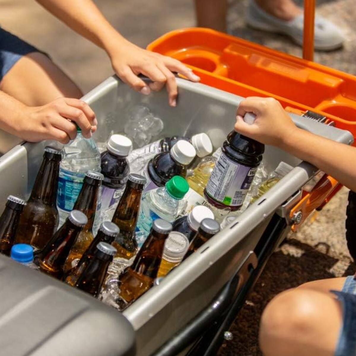 Back. WORX - Worx WA0228 Aerocart Wheelbarrow Wagon Kit - Orange.