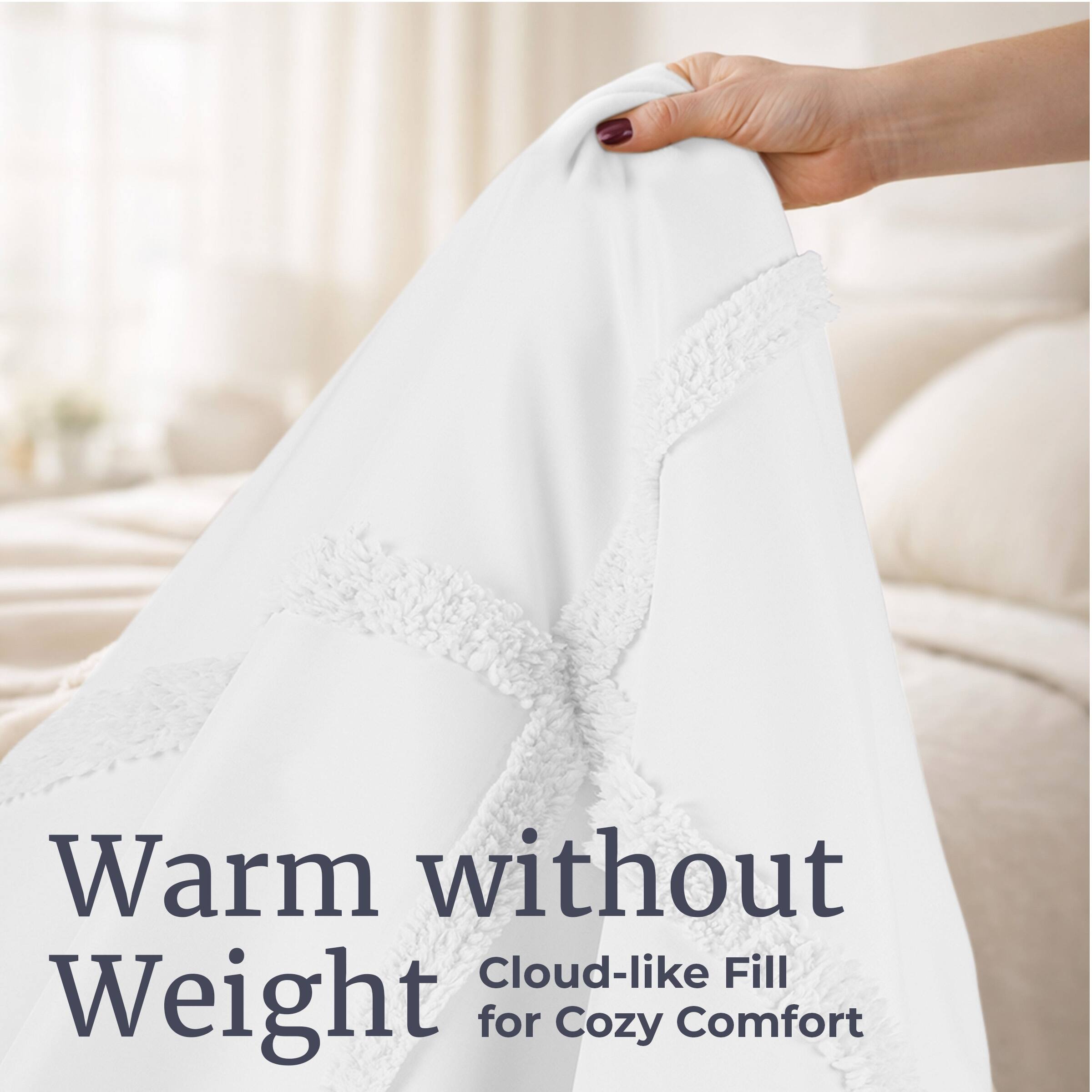Warm without Weight  
Cloud-like Fill for Cozy Comfort