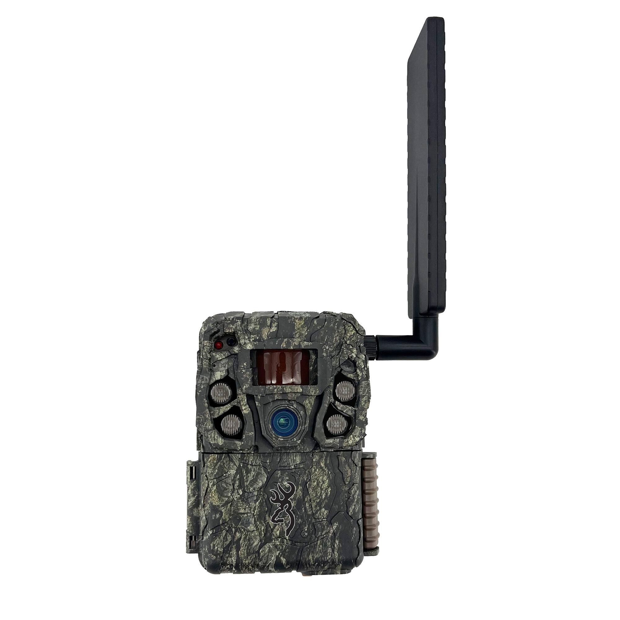 Angle. SanDisk - Browning Trail Cameras - Defender Wireless Vision Pro HD AI 46MP Bundle (4-Pack).