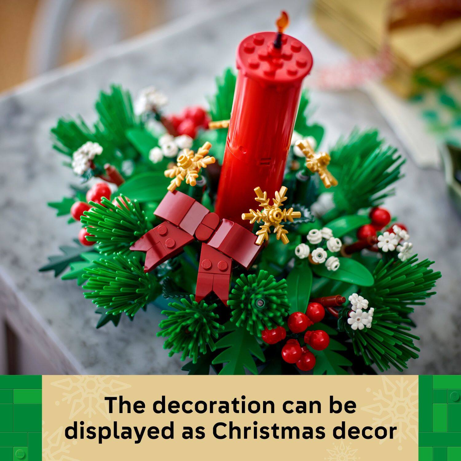 The decoration can be displayed as Christmas decor.