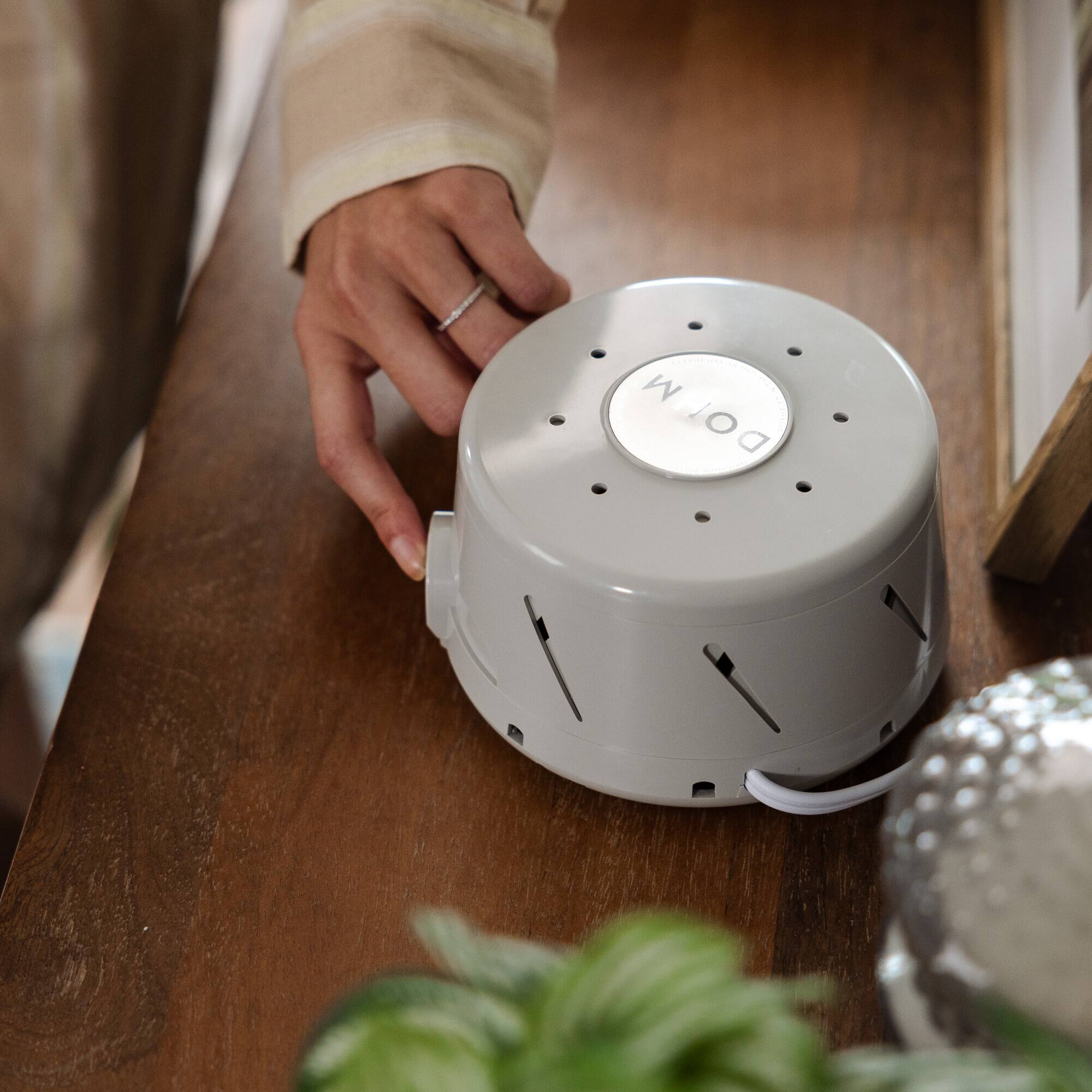 Alt View 3. Yogasleep - Dohm Classic Sound Machine - Gry - Gray.