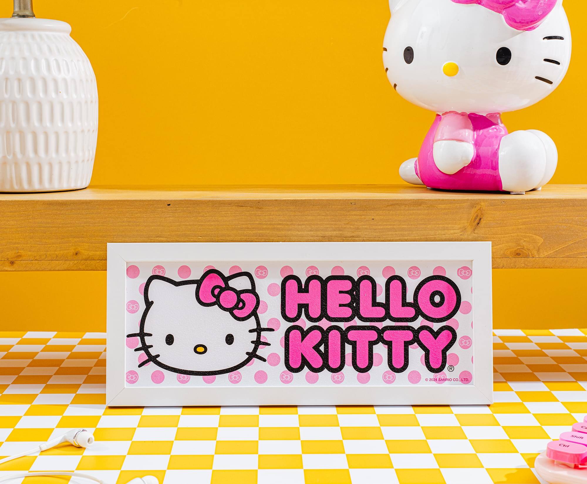 HELLO KITTY