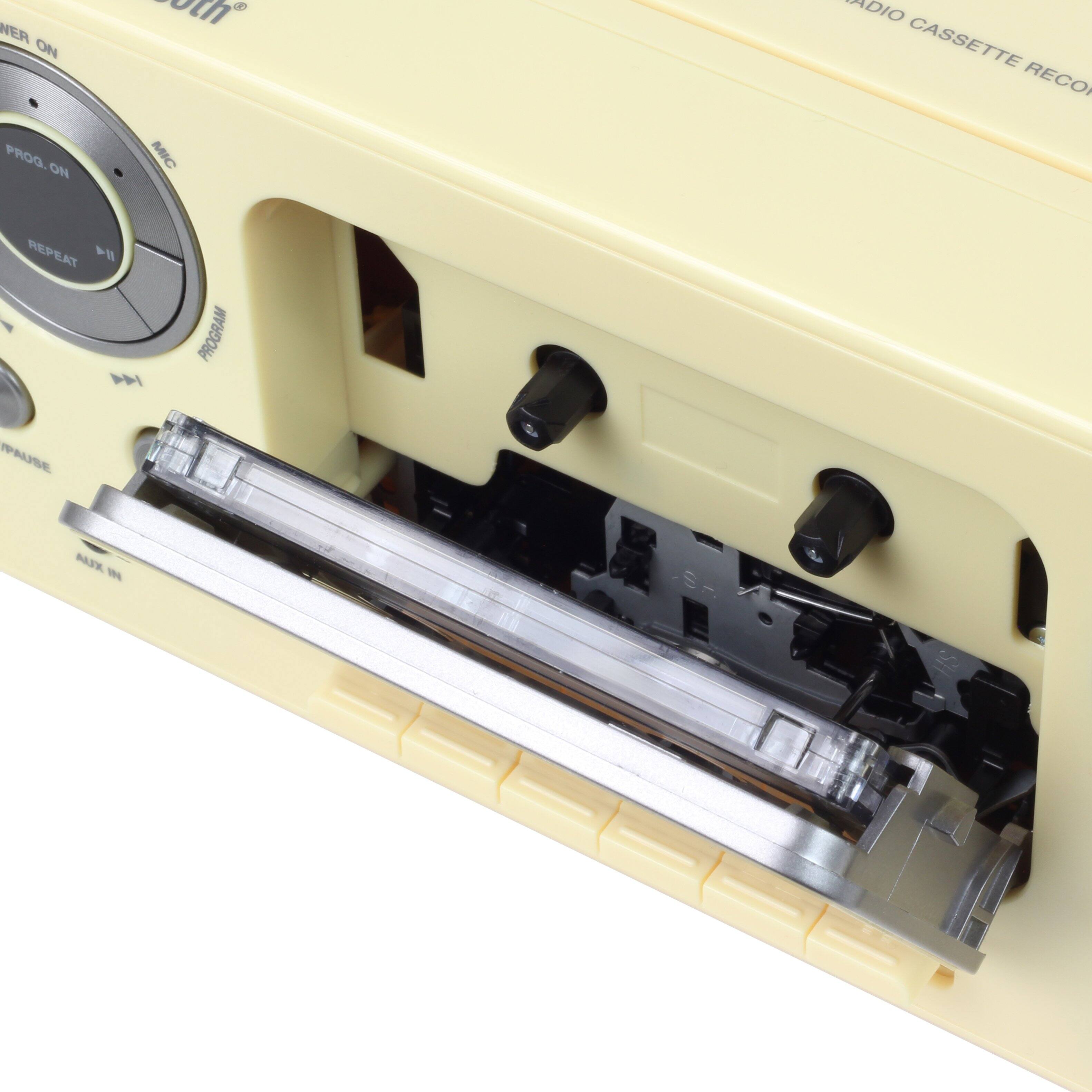 The text on the image reads "NER ON coth ADIO CASSETTE RECO PROG. ON MIC REPEAT PAL - AE". The corrected text should be "NER ON coth ADIO CASSETTE RECORD PROG. ON MIC REPEAT PAL - AE".