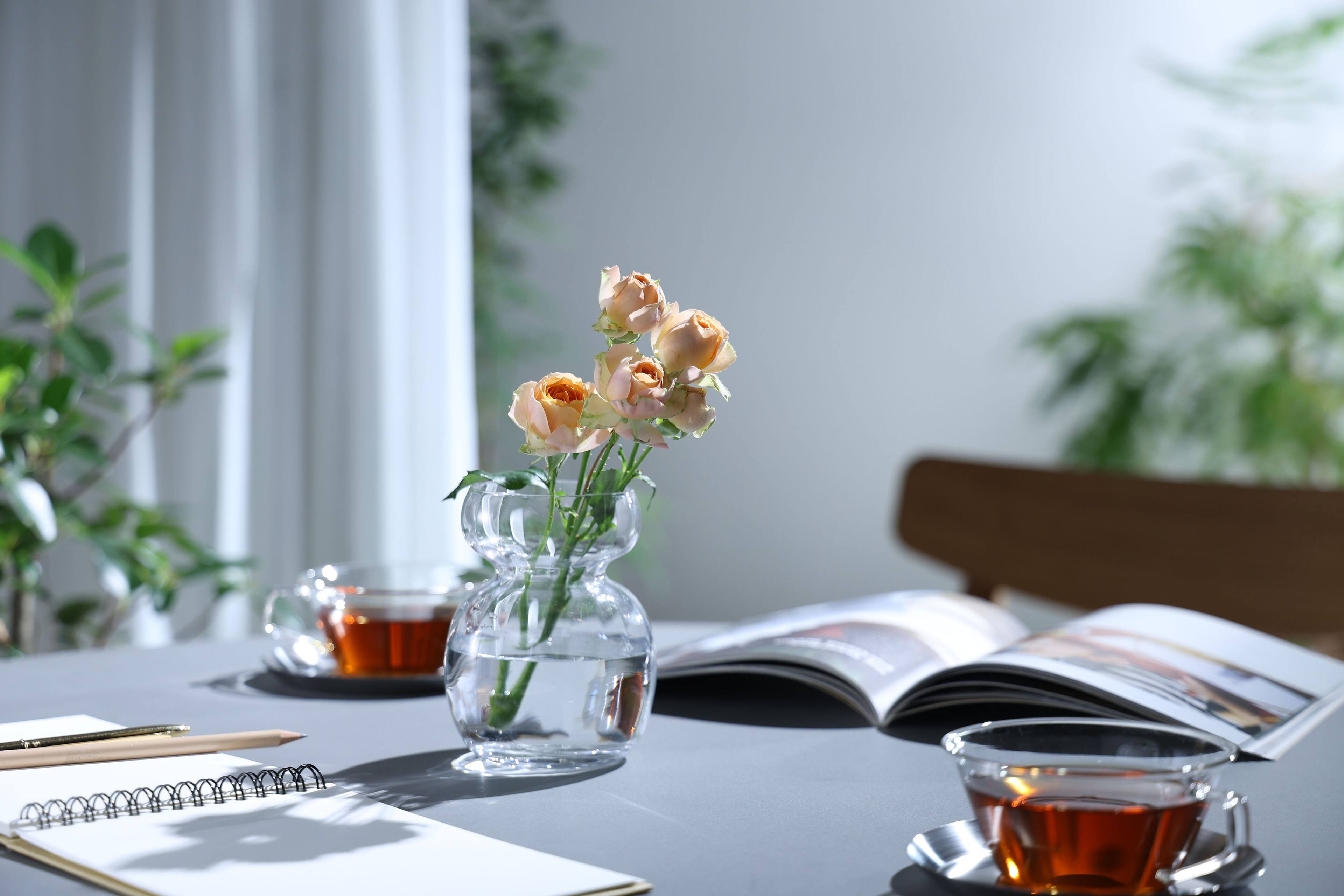 Alt View 20. Canon - RF28-70mm F2.8 IS STM Standard Zoom Lens for EOS R-Series Cameras - Black.