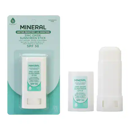 MINERAL
WATER RESISTANT (40 MINUTES)
ZINC OXIDE SUNSCREEN STICK
100% MINERAL BASED SUNSCREEN REFLECTS UVA/UVB RAYS TO HELP PROTECT THE SKIN SPF 50
FRAGRANCE FREE
NET WT 0.47 OZ (13 g)