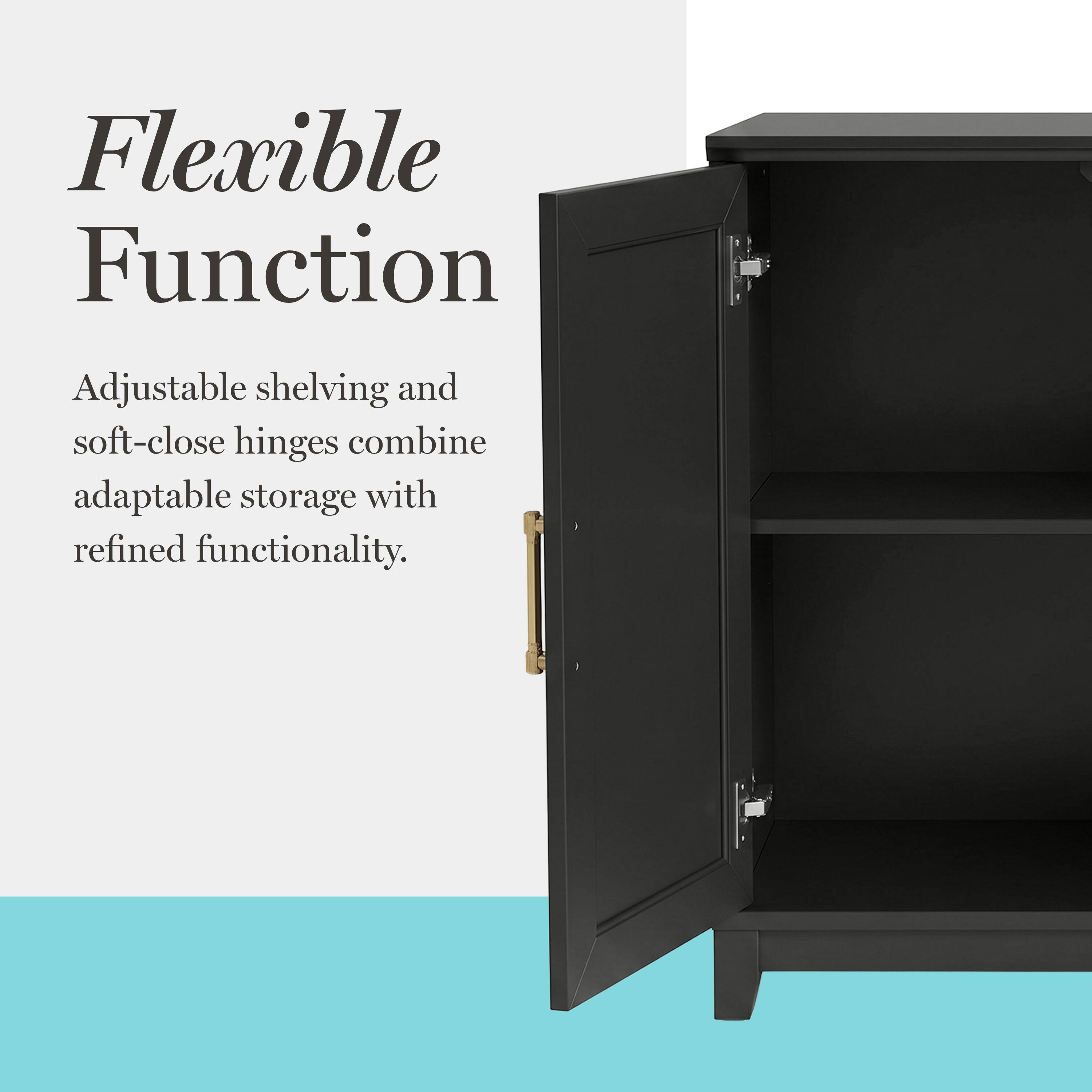 Flexible Function  
Adjustable shelving and soft-close hinges combine adaptable storage with refined functionality.