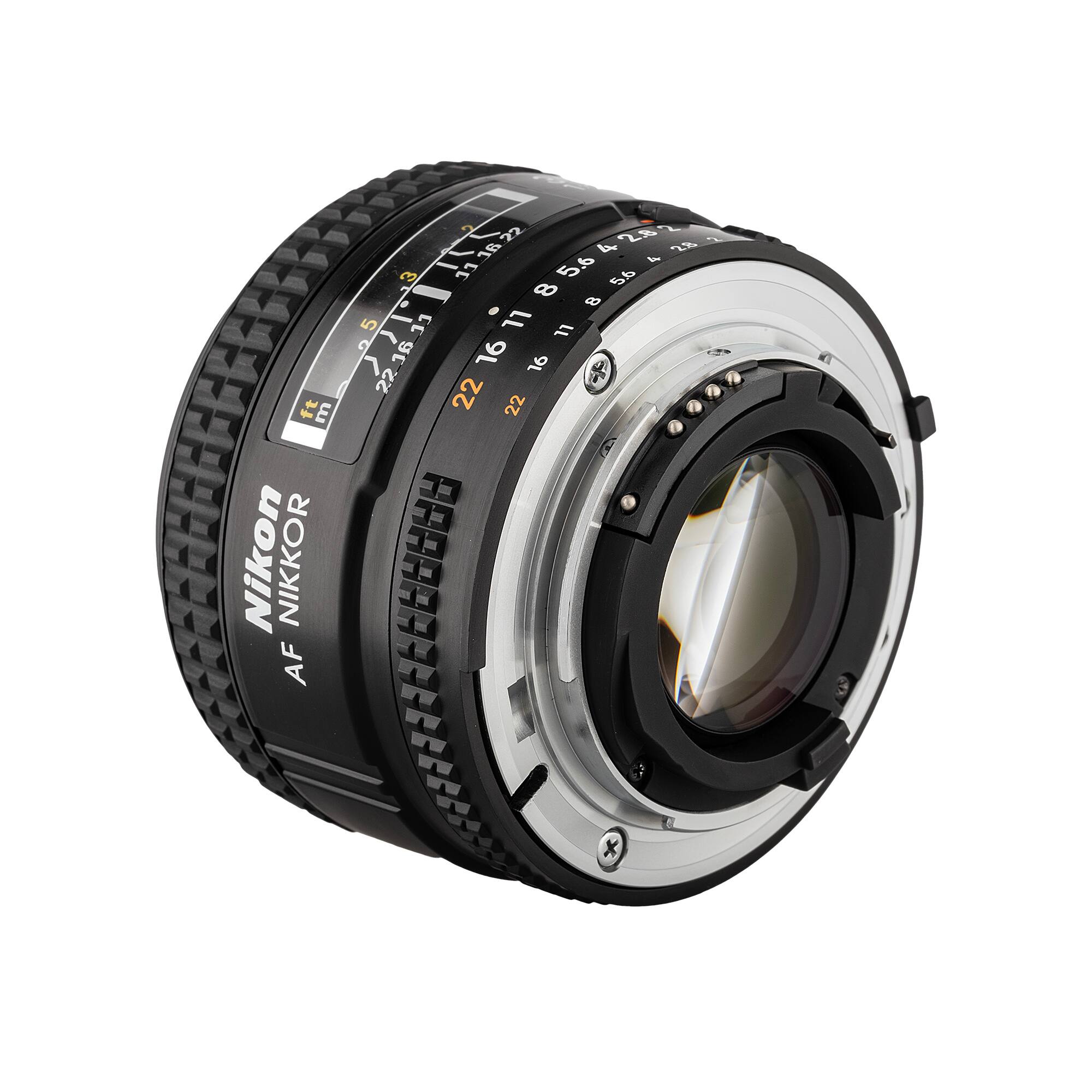 Nikon AF NIKKOR 35mm f/2D Compact Standard Lens – Lightweight