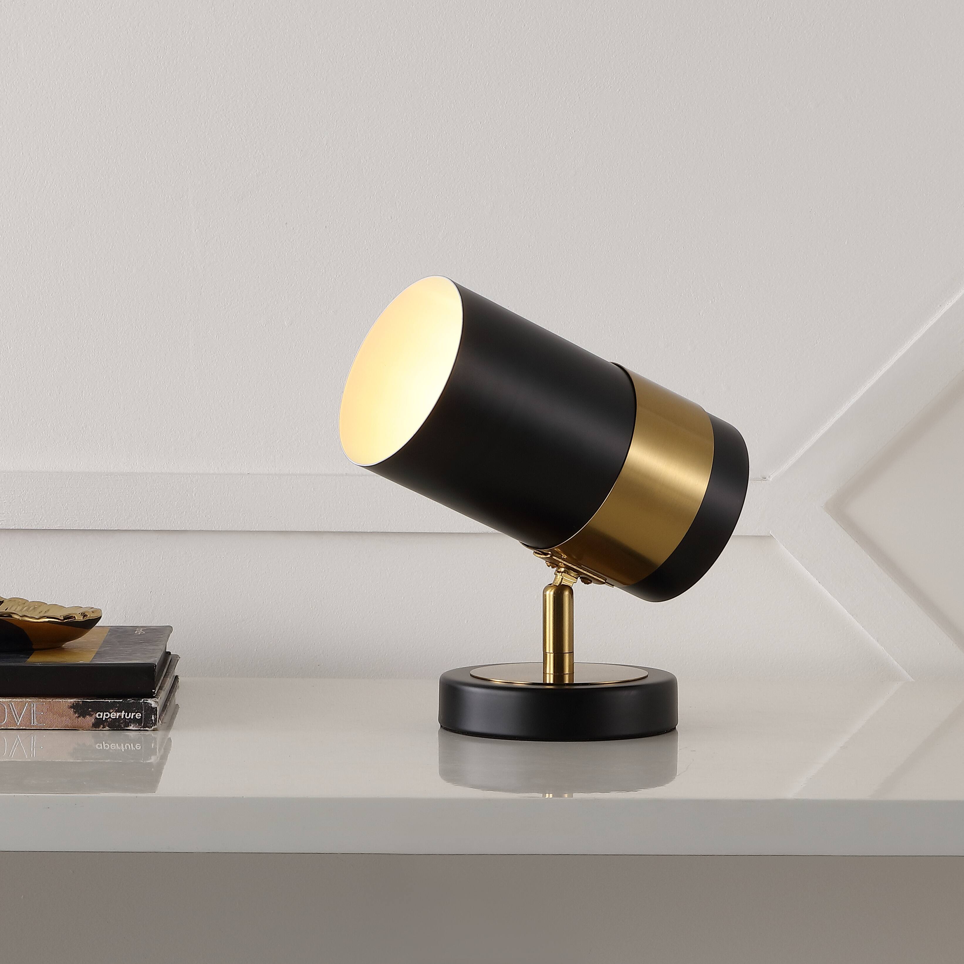 VI AI aperture