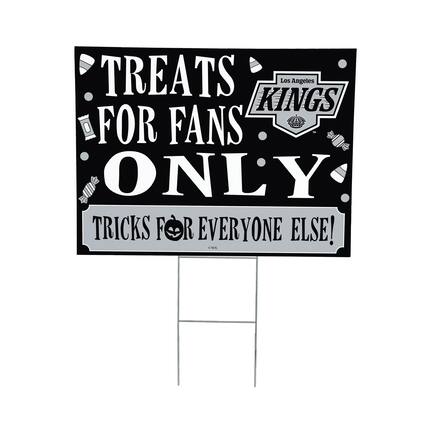 TREATS FOR FANS ONLY
TRICKS FOR EVERYONE ELSE!
Los Angeles KINGS