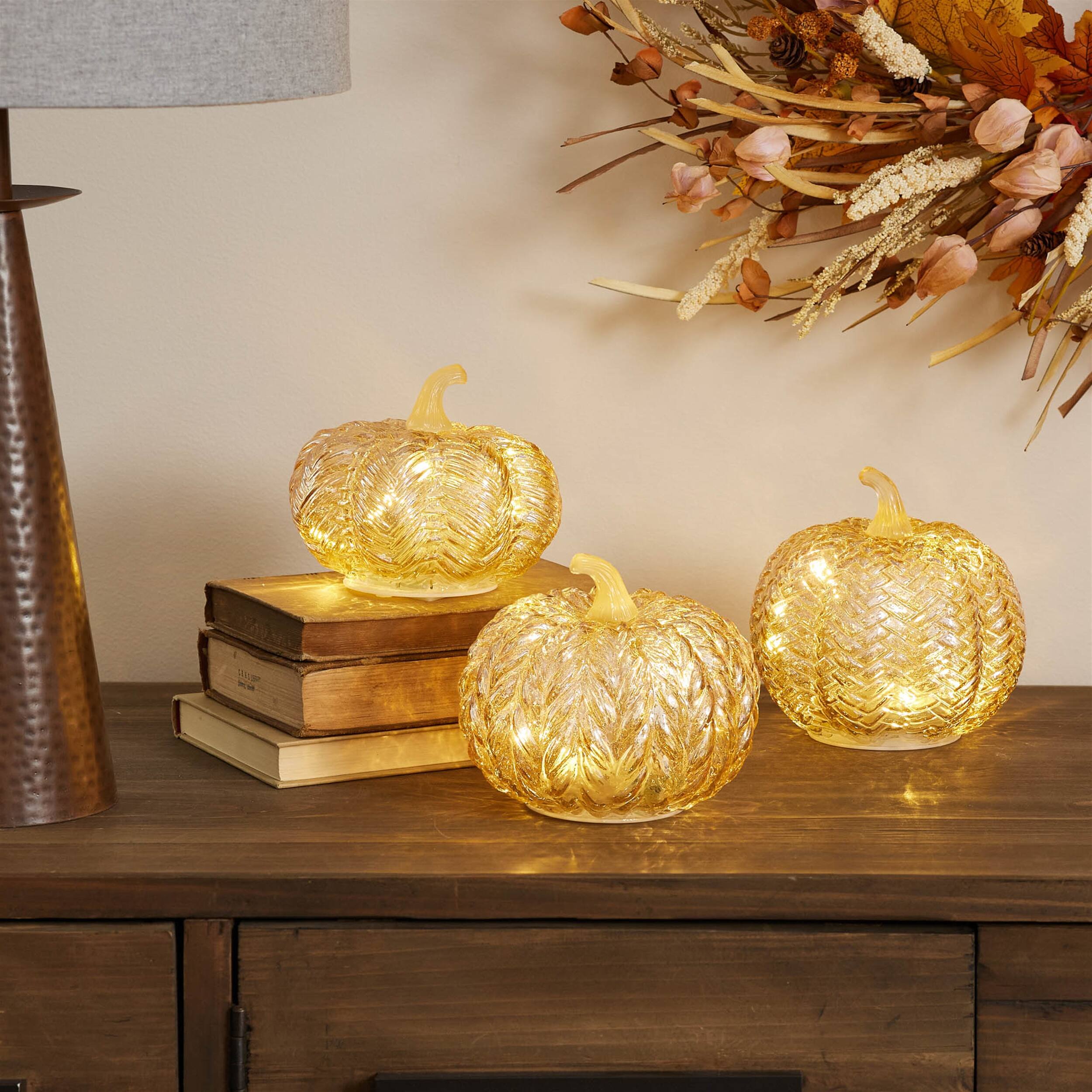 Angle. BreeBe - LED Mercury Glass Pumpkin Decor (Set of 3) - Beige.
