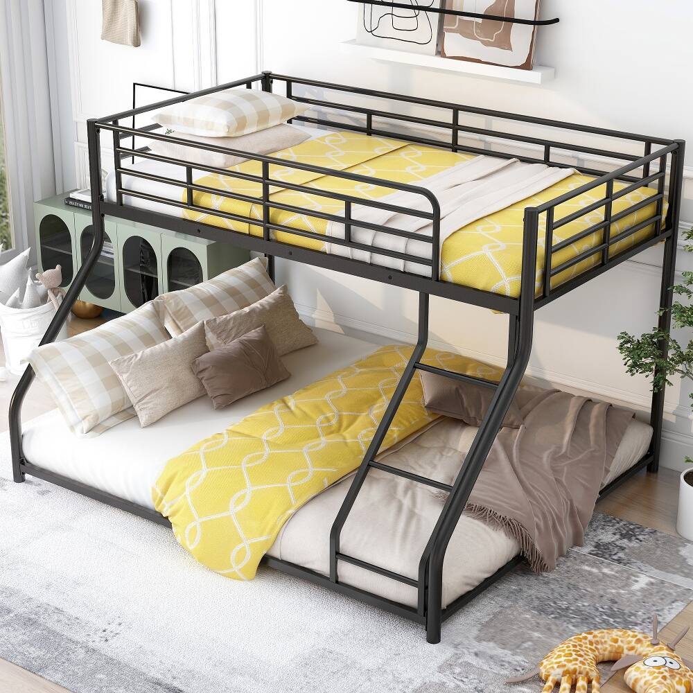 Angle. Loheer - Loheer Twin XL Over Queen Bunk Bed Black Metal Floor Bed Frame - Black.