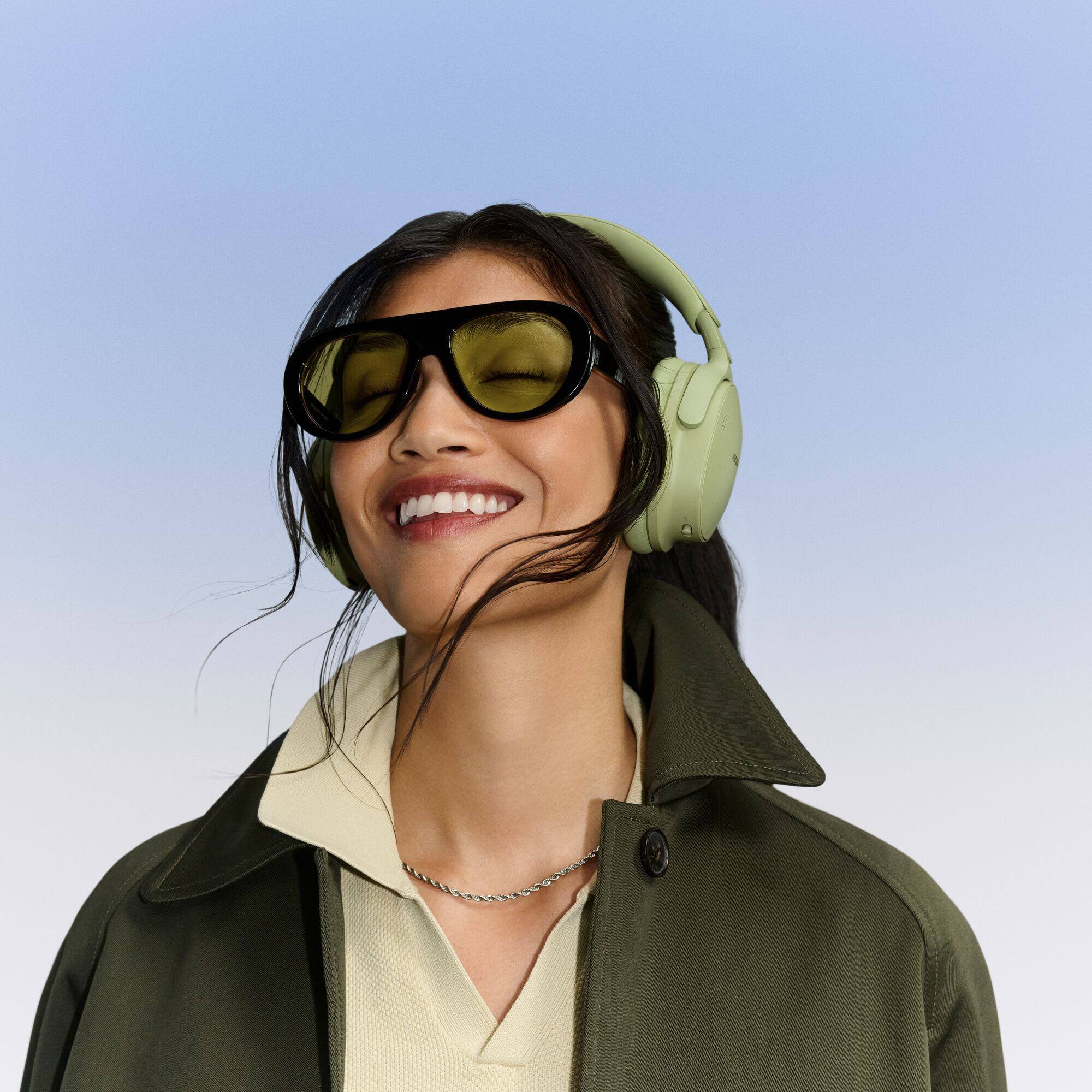 Alt View 1. Bose - Bose QuietComfort Headphones (2nd Gen) - Wireless, Over Ear, Active Noise Cancelling, Immersive Audio, USB-C Charging - Eucalyptus Green.