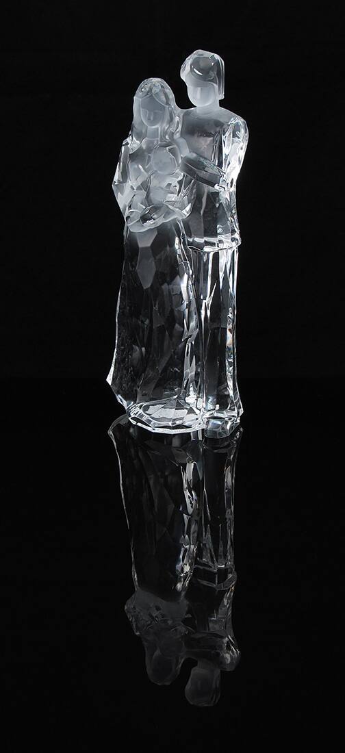 Alt View 1. Zeckos - Mom Dad And Child Family Clear Acrylic Statue - Clear.