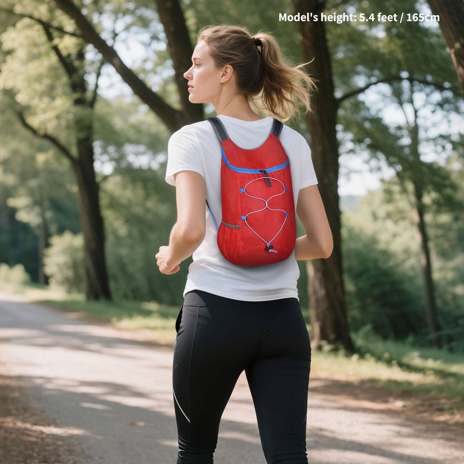 Model's height: 5.4 feet / 165cm