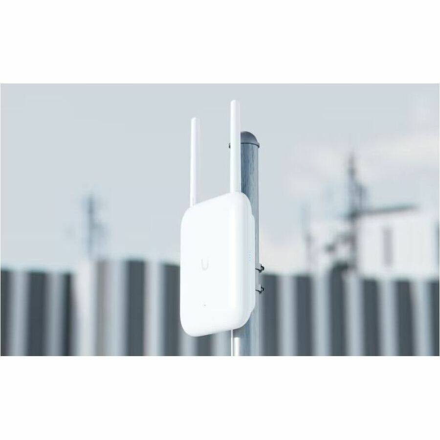 Alt View 4. Ubiquiti - Ubiquiti U7 Dual Band Wi-Fi 7 IEEE 802.11 a/b/g/n/ac/ax/be 4.30 Gbit/s Wireless Access Point - Outdoor - 2.40 GHz, 5 GHz - Black.