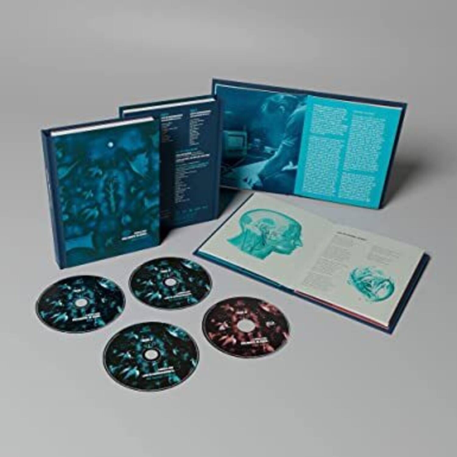 Alt View 1. Marillion - Holidays In Eden   3CD/1 Blu-Ray   - BLU-RAY.