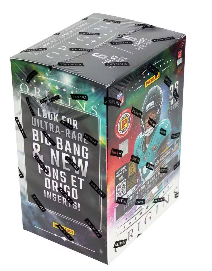 PANINI ORIGINS  
6 PACKS PER BOX  
39 TOTAL CARDS  
LOOK FOR ULTRA-RARE BIG BANG & NEW FONS ET ORIGO INSERTS!  
OFFICIAL PANINI NFL  
FEATURING 14 ROOKIES & GAME USED PIECES  
PANINI INTERNATIONAL  
PANINI