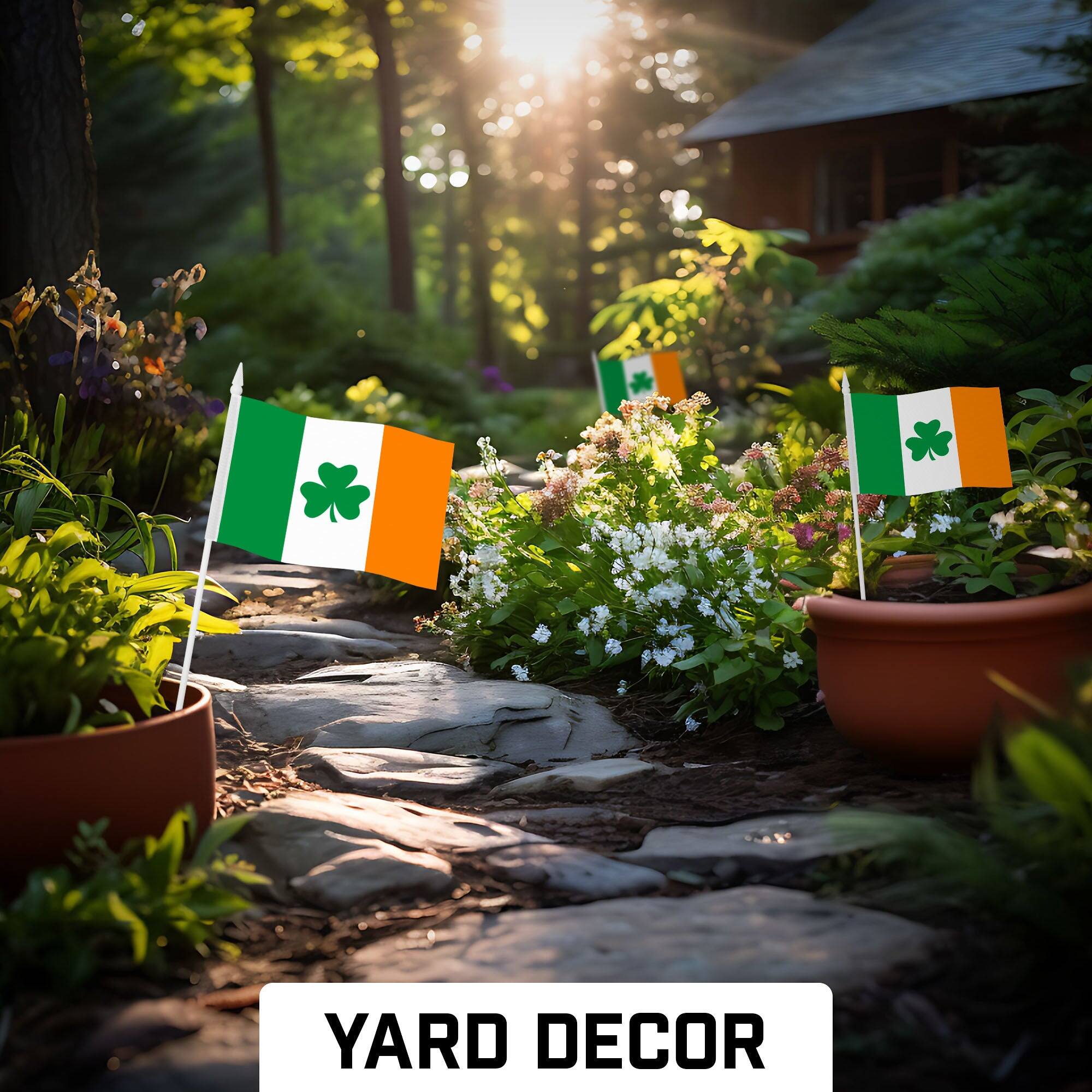 YARD DECOR